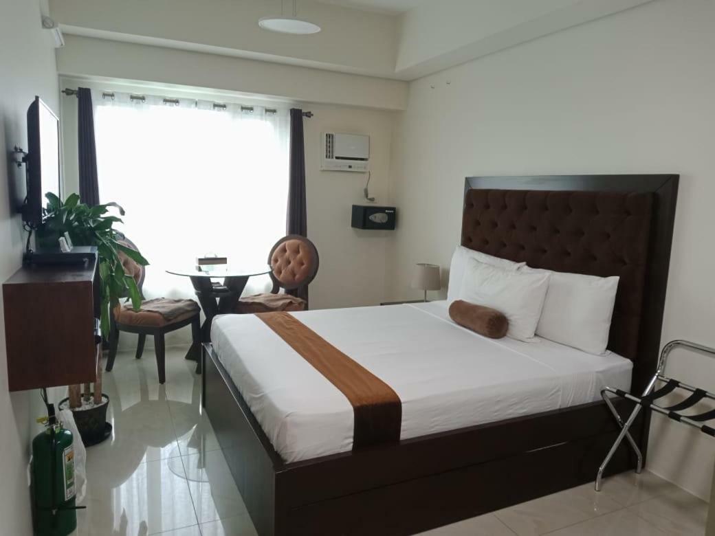 Studio Unit At The Beacon Makati Manila Exterior foto